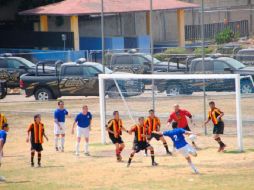 El marcador final fue de 5 – 3 global, a favor de la escuadra de Robo de Vehículos, coronándose así campeón de la liga. O. RUVALCABA  /