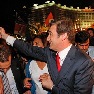 Centro-derecha portugués festeja su mayor victoria en 20 años