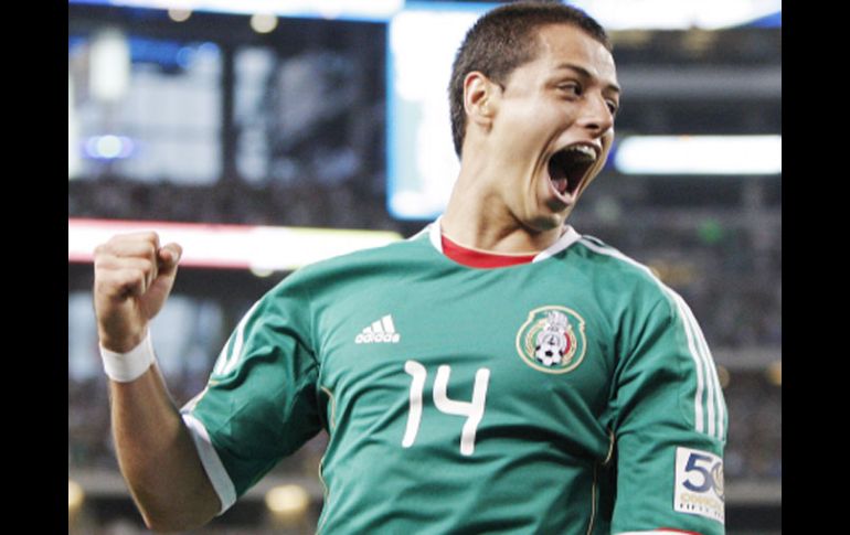 Javier 'Chicharito' Hernández fue la figura de la Selección con tres anotaciones. AP  /