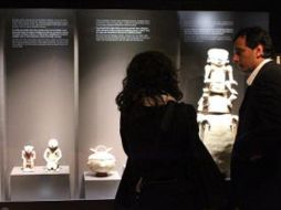 La exposición muestra la riqueza artística y ornamental de las culturas que habitaron el país antes de la llegada de los españoles.EFE  /