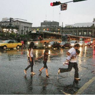 Emiten recomendaciones para evitar accidentes durante las lluvias