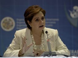 Patricia Espinosa habla durante la XLI Asamblea General de la Organización de los Estados Americanos en El Salvador. AFP  /