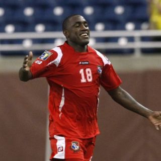 Gana Panamá 3-2 ante Guadalupe