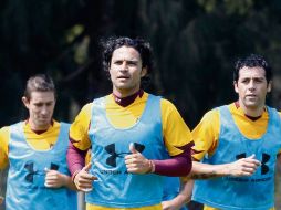 Braulio Luna (centro) ya reportó al campamento emplumado. E. PACHECO  /