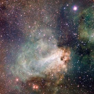 Descubren una supernova más brillante que la explosión de una enana blanca