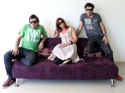 Los músicos presentan el material titulado De luz a sombra, que fue editado en 2009. A. CAMACHO  /