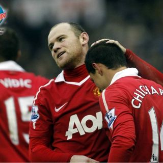 Rooney elogia al 'Chicharito' por su triplete
