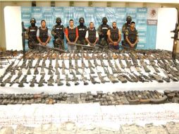 Los detenidos son: Javier Sarabia, Juan Bautista, Juan Aldana Vázquez, Benjamín Hidalgo y Omar Guadalupe Santos. NOTIMEX  /