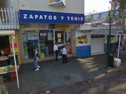 El robo se llevó a cabo en una cadena de tiendas departamentales con servicio de banco para clientes en la zona Oblatos. ARCHIVO  /