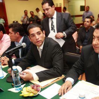 'Truena' diputado verde contra Enrique Aubry