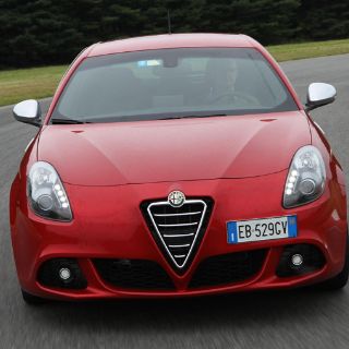 El Alfa Romeo, el regreso del alma italiana a la industria automotriz