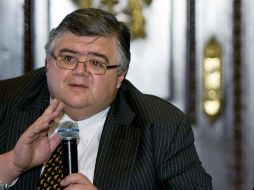 Carstens afirmó que si es elegido como director del FMI ayudará con todos los recursos a Europa. AFP  /