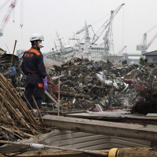 Panel de reconstrucción para Japón ve impulso de economía en agosto