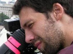 El argentino fue galardonado por su película 'Los crímenes'. ESPECIAL  /