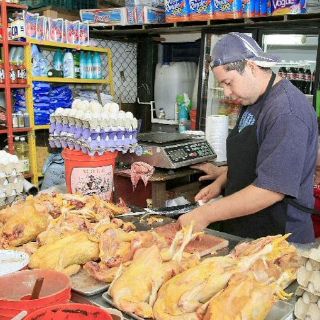 Avicultores se desmarcan del uso del clenbuterol