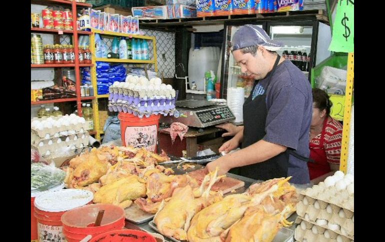 El país produce 2.8 millones de tonelada de carne de pollo. ARCHIVO  /