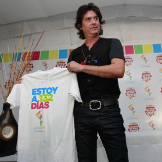 Saúl Hernández prepara gira por EU