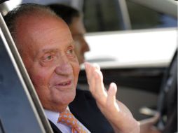 El monarca de España abandona el hospital Planas de Barcelona. AFP  /