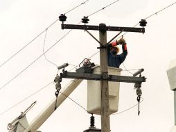 La Electricidad, agua y suministro de gas por ductos al consumidor final aumentó a tasa anual 9.0 por ciento. ARCHIVO  /