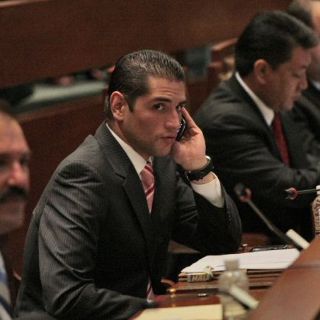 PVEM da espaldarazo a Enrique  Aubry