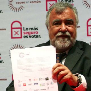 Las campañas las ganan candidatos alegres: Encinas