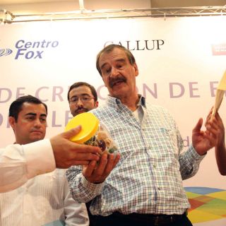 Iniciativa Mérida, ''propina'' de EU a México: Fox