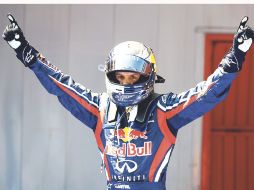 El piloto alemán de la Escudería Red Bull, Sebastian Vettel, ha ganado cinco de las siete carreras disputadas. AP  /