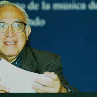 Radio Educación  recuerda a Monsiváis con muestra fotográfica y sonora