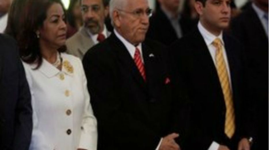 Micheletti asumió el Gobierno como presidente de facto de Honduras tras la expulsión del país de Zelaya. ARCHIVO  /
