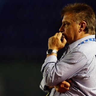 Almeida sabe cómo ganar a México