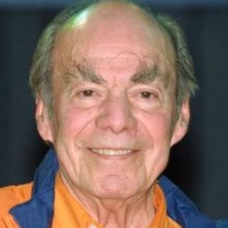 Manuel ''El Loco'' Valdés afirma que Cristian tiene exceso de trabajo