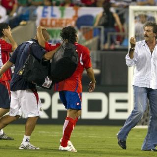 La Volpe dio permiso a seleccionados ticos para trasnochar