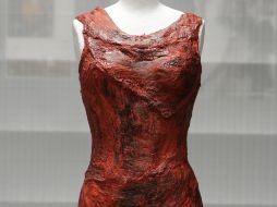 El vestido forma parte de la muestra de ''Mujeres y el rock: Visión, pasión y poder''. AP  /