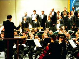 El programa estuvo integrado por obras de los compositores Alfred Schnittke y Dmitri Shostakovich. ARCHIVO  /