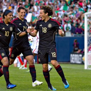 Interpol investiga partidos del Tri