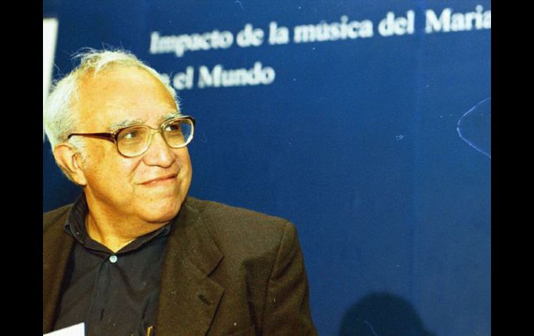 El escritor murió debido a una insuficiencia respiratoria hace casi un año. ARCHIVO  /