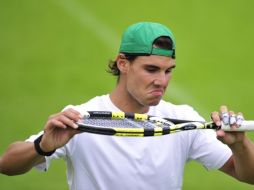 Rafael Nadal durante entrenamiento para Wimbledon. MEXSPORT  /