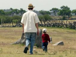 En el país, 17.2 millones de padres tienen entre 25 y 59 años de edad. ARCHIVO  /