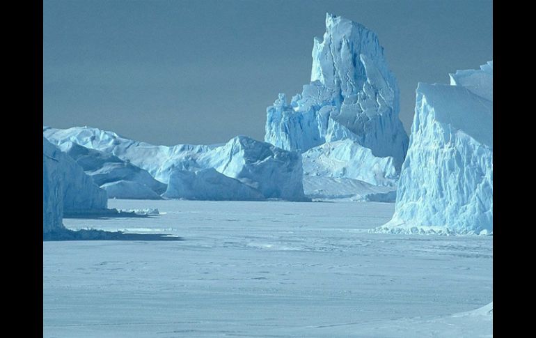 Para 2018 la masa de hielo permanente del Ártico se habrá perdido, estima científico. ESPECIAL  /