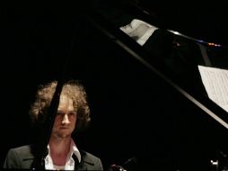 El pianista Ruslan Sirota emprende un recital armónico en Guadalajara en compañía de John Shannon y Matt Kilmer. M. FREYRÍA  /