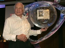 En su experiencia señal que también que existe competencia entre los miembros de una misión. EFE  /