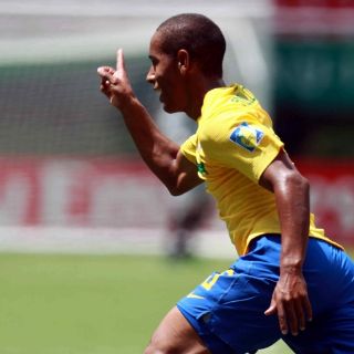 Brasil vence a Dinamarca