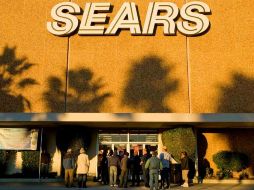 Sears, con sede en el suburbio de Hoffman Estates, está pensando en mudarse a la ciudad de Washington. ARCHIVO  /