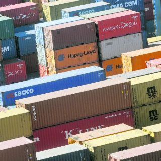 Aumenta el movimiento de contenedores en puertos mexicanos