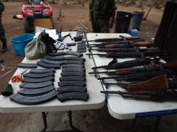 A los cuatro detenidos por la PGR se les confiscaron varias armas, drogas y vehículos. O. RUVALCABA  /