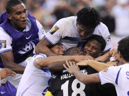 Honduras busca vencer a México esta noche. EFE  /