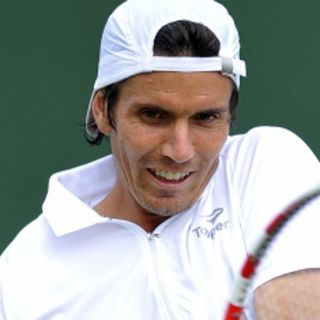 Chela cae en la hierba de Londres