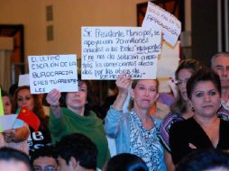 Los comerciantes manifestaron sus demandas durante la ratificación del hermanamiento entre Guadalajara y Xiamen, China. ESPECIAL  /