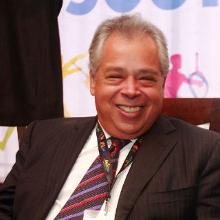 Conceden el Premio Mont Blanc de la Cultura a Aurelio López Rocha