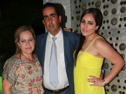 Javier Plasencia de la Mora, Renny Álvarez de Plasencia y Lorena Plasencia Álvarez.  /